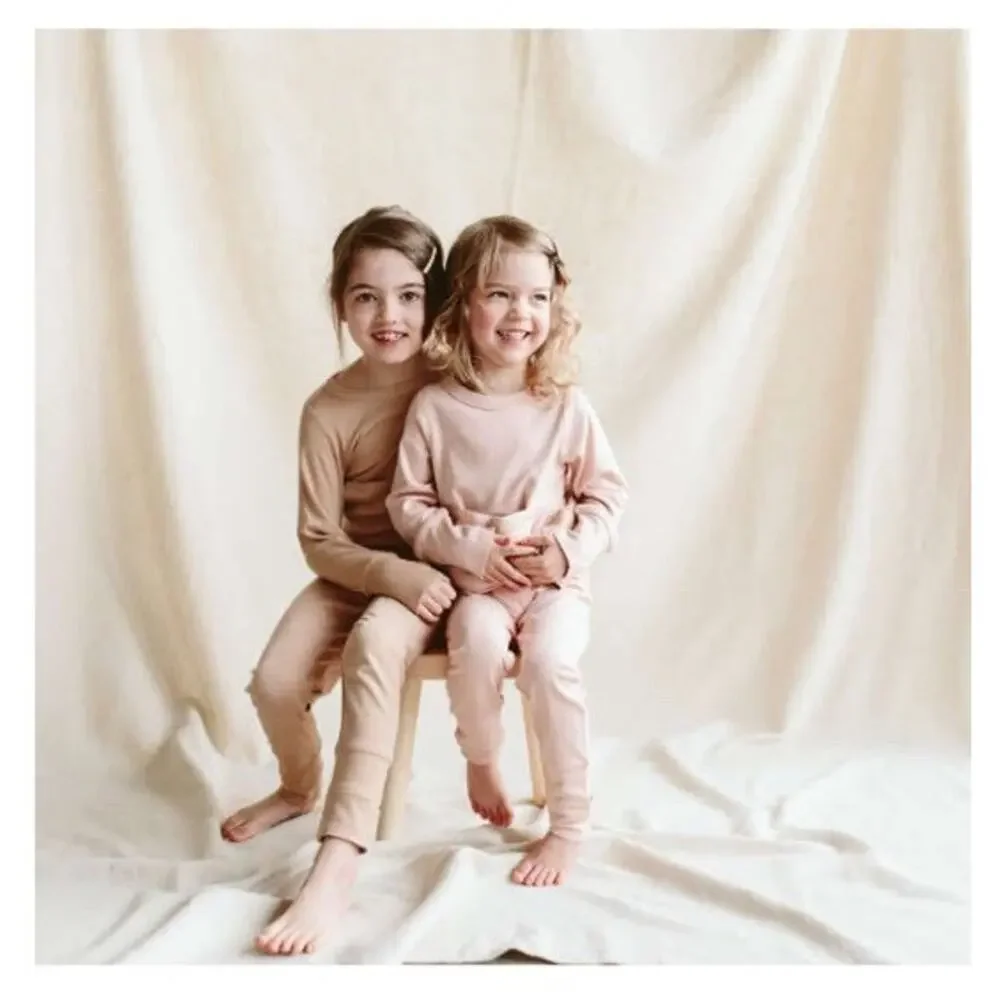Goumi Kids Bamboo All Day Jogger Set Loungewear Pajamas Long Sleeve Pale Pink 4T